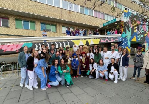 Los Reyes Magos visitan el Hospital Materno Infantil Miguel Servet